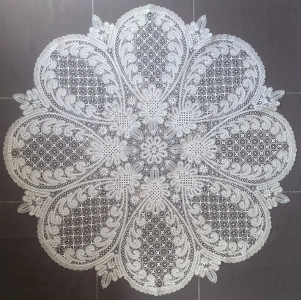 Кружевная скатерть круглая "Нежность" д. 120 см., 140 см.