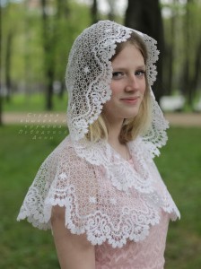 Пелерина с капюшоном Вологодское кружево